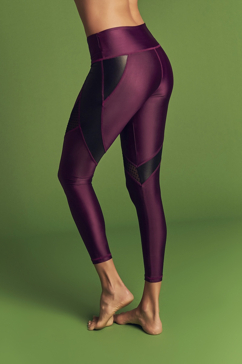 Stately Legging