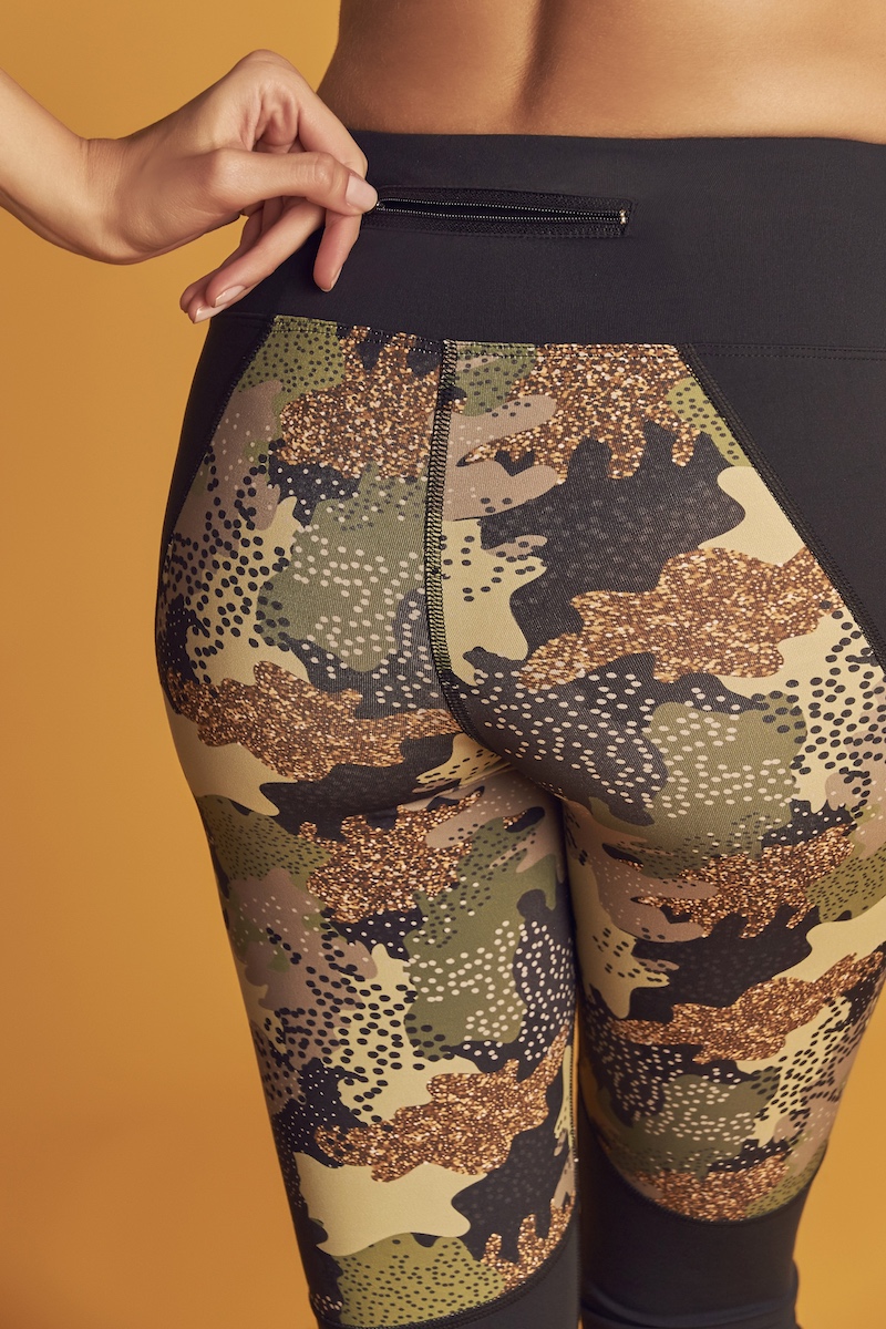 Sequin Camo Legging